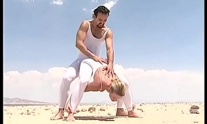 Kermis in the air yoga pants fucked on the beach